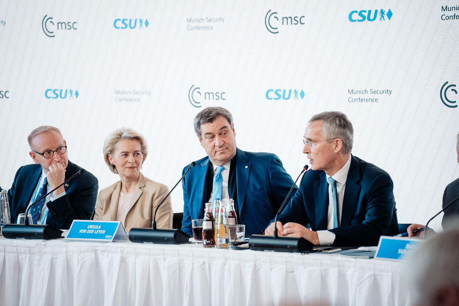 Münchener Sicherheitskonferenz Markus Söder und Ursula von der Leyen